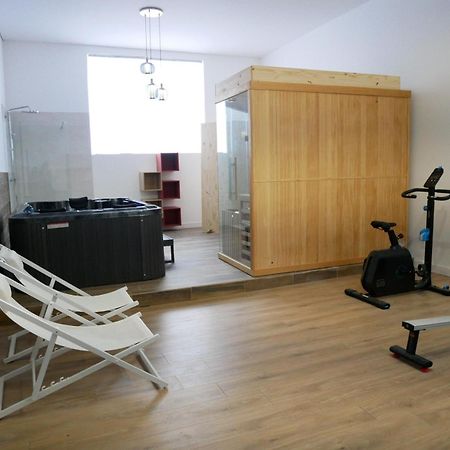Clos De La Providence, Gite, Piscine Et Spa 3 Chambres Nolay  Buitenkant foto